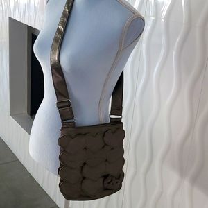Y2K METALLIC HEARTS CROSSBODY BAG